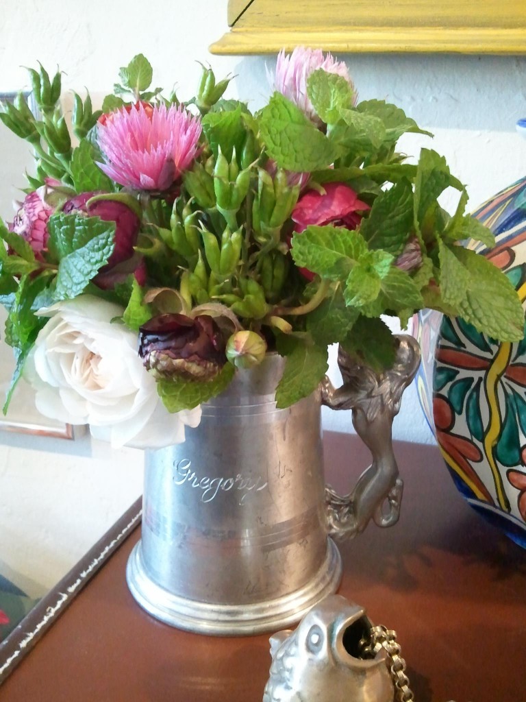 56228_10151064892456980_1761348725_o